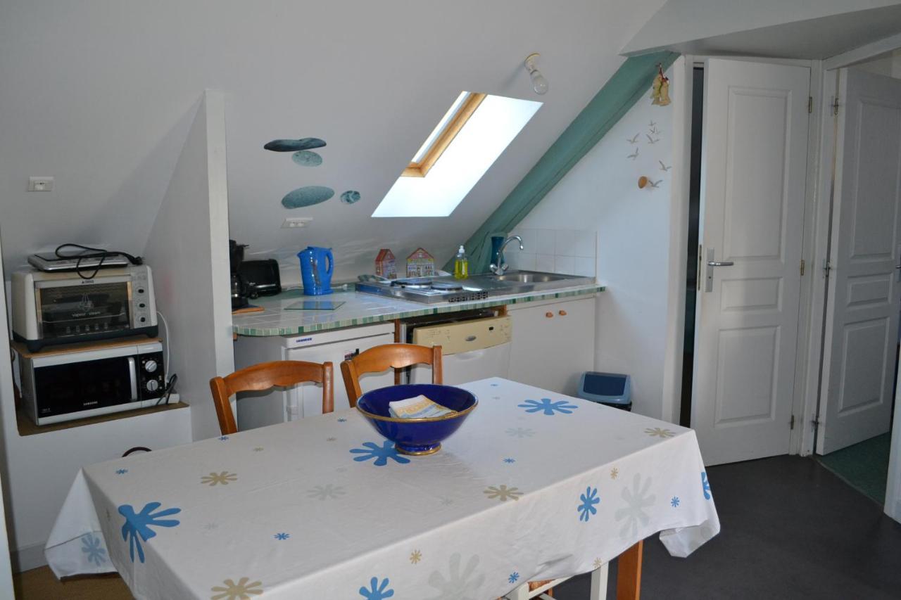 Gite Des Ecuries Derchigny Buitenkant foto